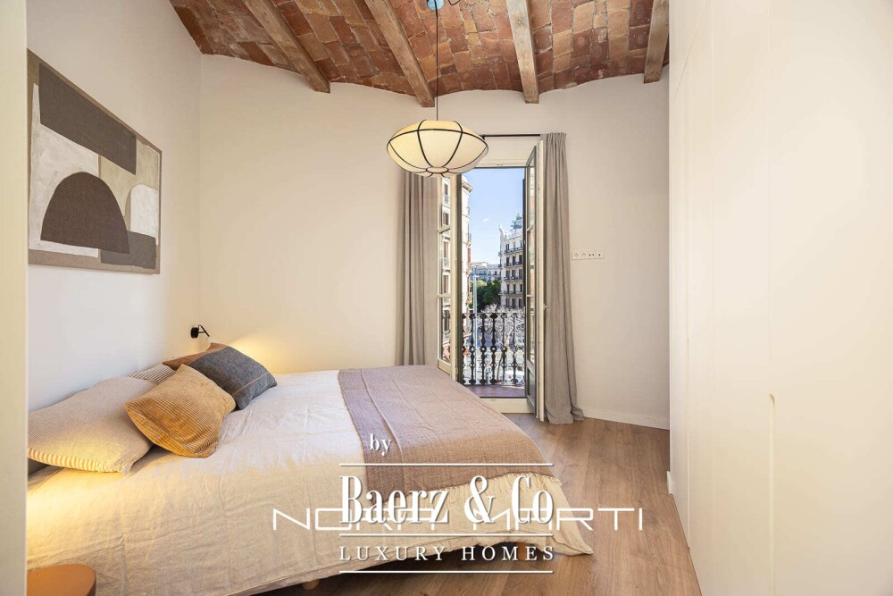 Apartment for sale in Eixample Esquerra image