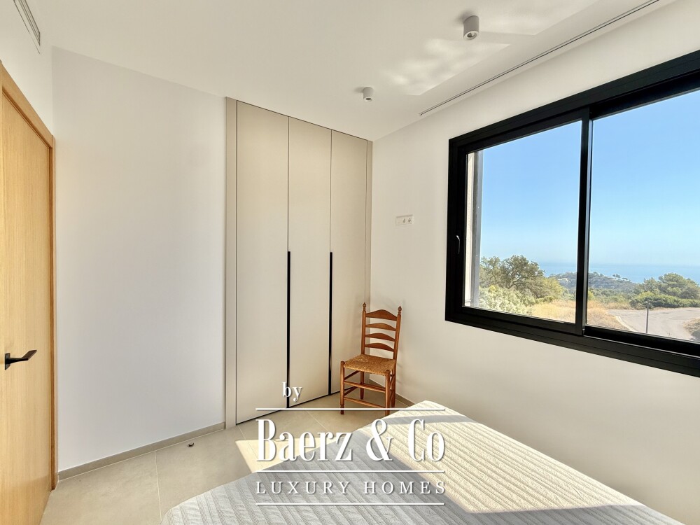 For sale contemporary villa with sea views, Begur image
