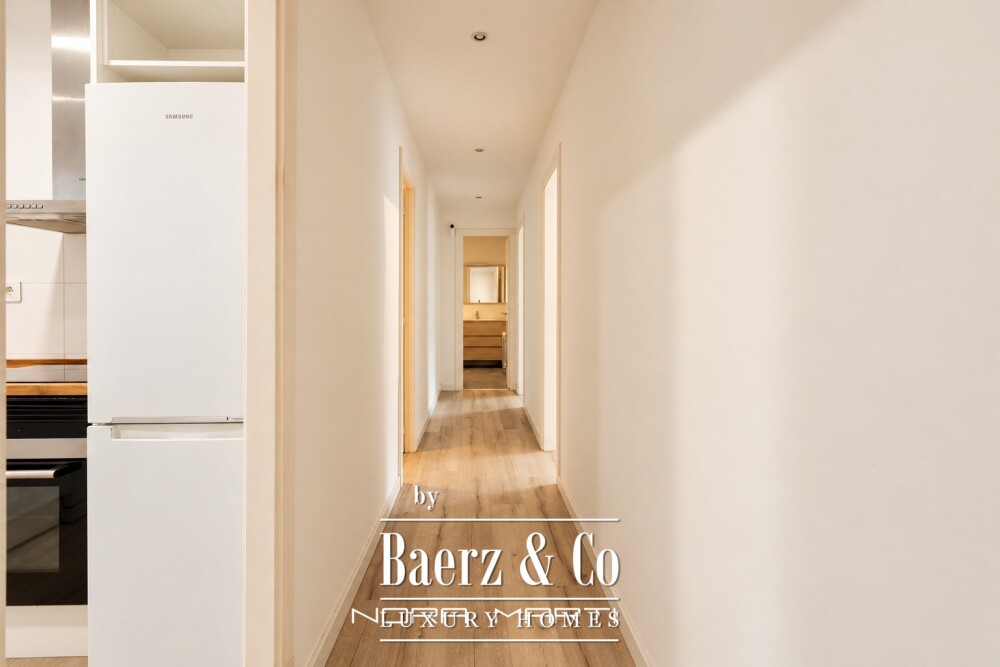 Apartment for sale in Les Corts image