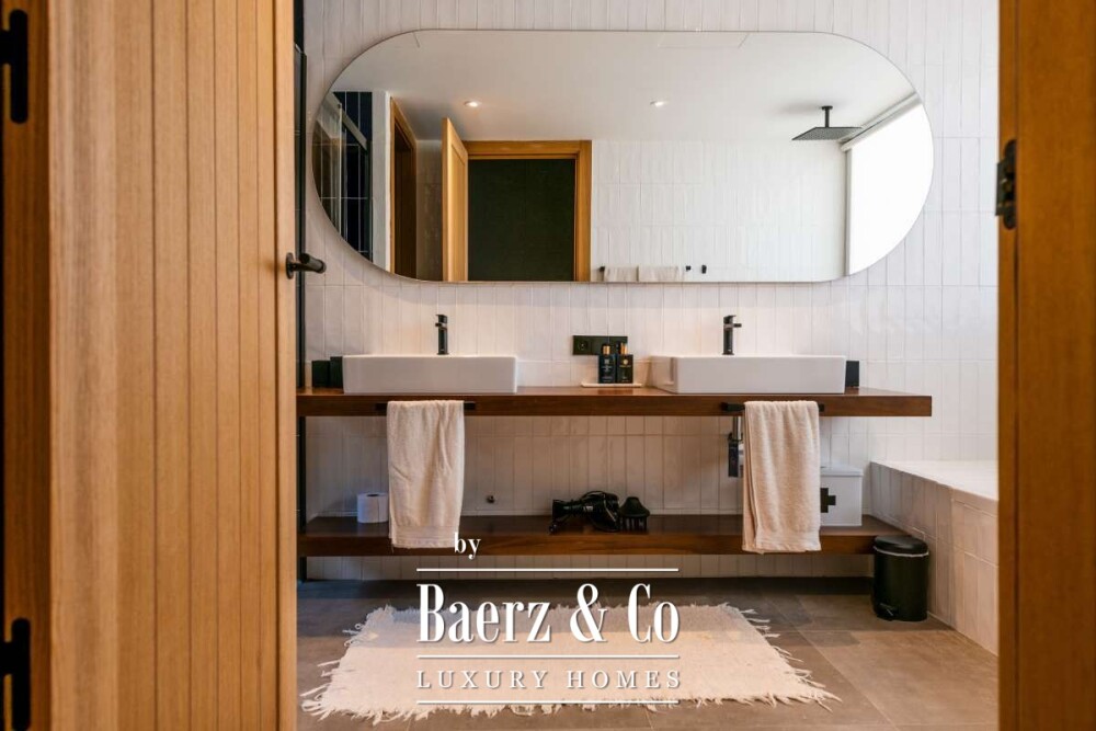 Beautiful luxury home in Cala Conta, Cala Conta image