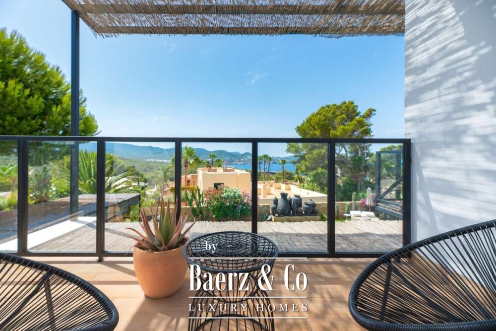 Beautiful luxury home in Cala Conta, Cala Conta image