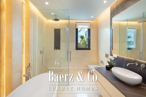 photo 21 Villa - La Cerquilla - Marbella - Ref: 7839