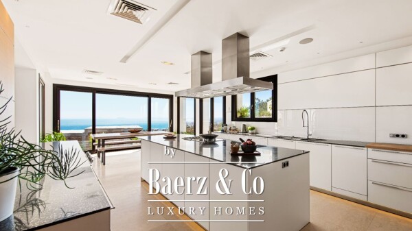 photo 36 Villa - Marbella East - Ref: 8014