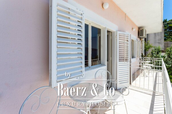 photo 30 Drvenik, exceptional property – multi-apartment house in the first row to the sea