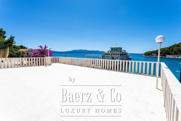 photo 40 Drvenik, exceptional property – multi-apartment house in the first row to the sea