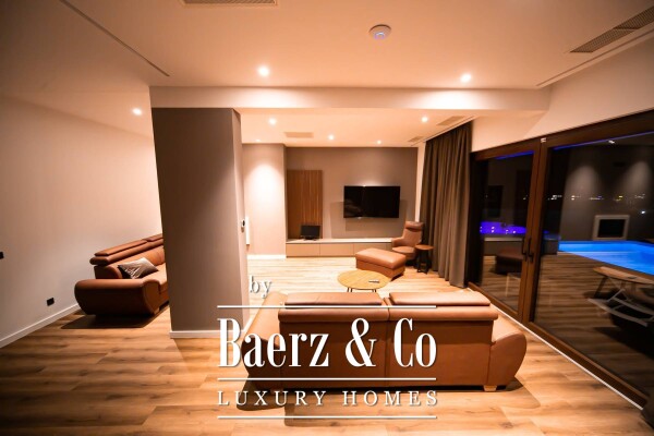 photo 10 Pag, Novalja, two luxurious modern villas with swimming pools