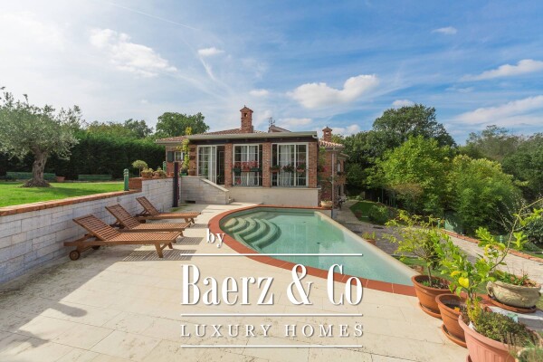 photo 8 Žminj surroundings, unique villa with exclusive architecture, spacious garden and quiet location