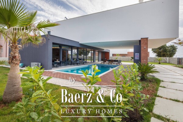 photo 5 Istria, near Pula newly built top class Villa with pool only 460 m to the sea