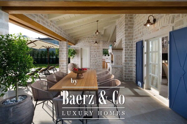 photo 3 Istria, Kanfanar, stone villa with swimming pool and sports fields