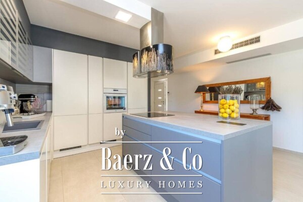 photo 4 Kanfanar, a luxury house with a sea view