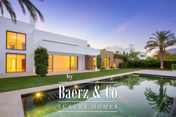 photo 16 Villa - Estepona West - Casares - Ref: 8332