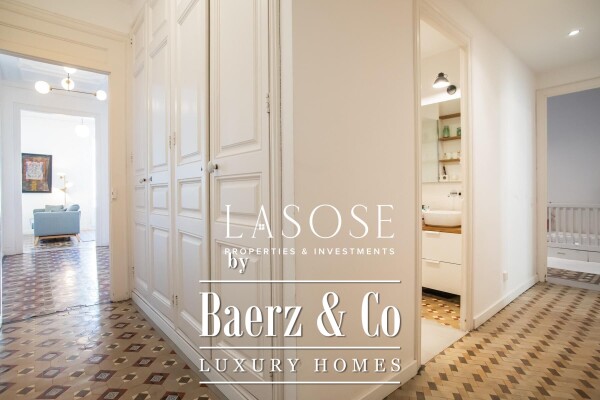 photo 25 Barcelona, Born