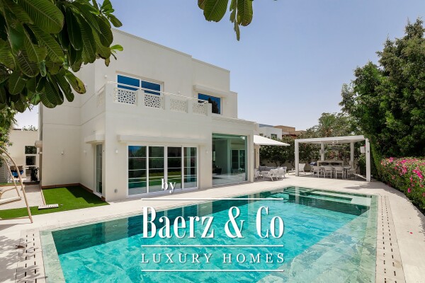 photo 2 Beautiful upgrades | Fully Furnished | Lake view