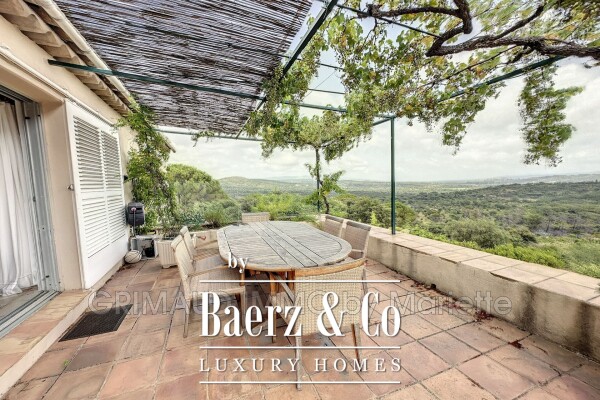 photo 5 beautiful quiet property with sea view, one of a kind