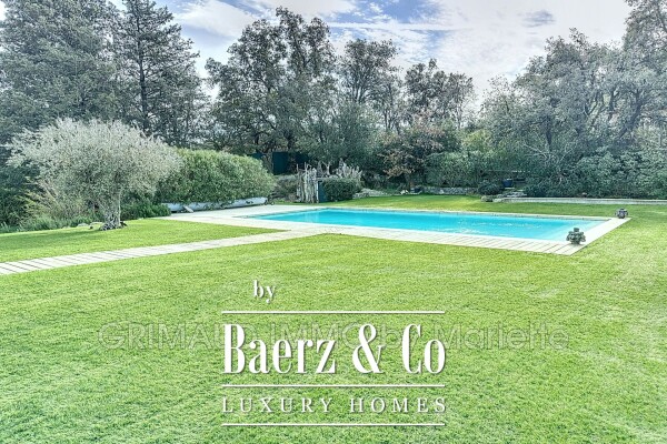 photo 3 Within walking distance of the village – Stunning Villa with