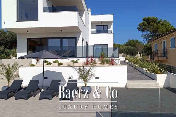 photo 5 Medulin, Pomer - beautiful villa with wellness 195 m² with sea view - 150 m from the sea