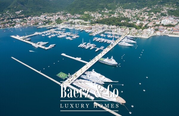 photo 7 Luxury Two Bedroom Apartment in Tivat with Seaview and Terrace