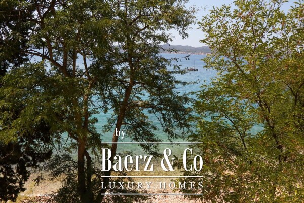 photo 15 Zadar, Center, beautiful flat, first row to the sea, with garage and parking space, 135 m²