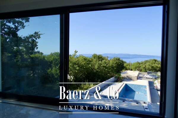 photo 2 Rijeka, Kostrena, Paveki Villa with 2 apartments, 279 m²