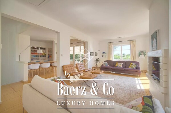 photo 2 CANNES - RENOWNED AND SOUGHT-AFTER ESTATE WITHIN WALKING DISTANCE OF THE CROISETTE - 5 BEDROOM EN SUITE VILLA - SWIMMING POOL