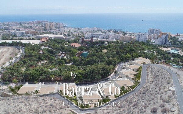 photo 30 Unique luxury villas under construction Tenerife south