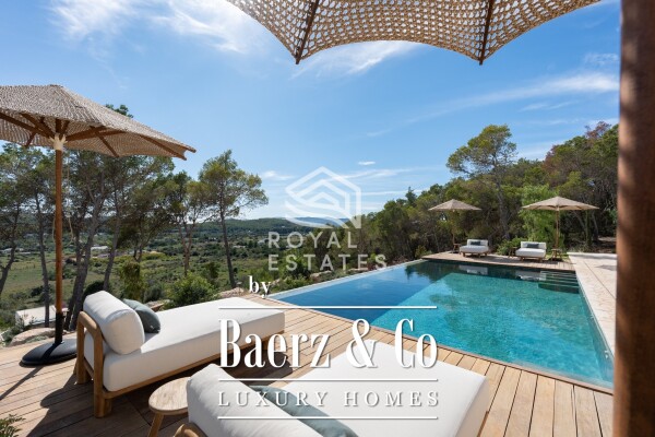 photo 1 Beautiful luxury home in Santa Gertrudis