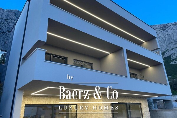 photo 7 Makarska, modern villa with three residential units