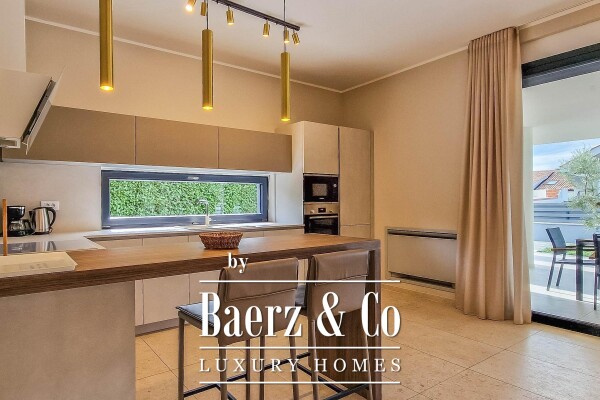 photo 4 Istria, luxury villa 276 m2 with 4 bedrooms, pool and sea view