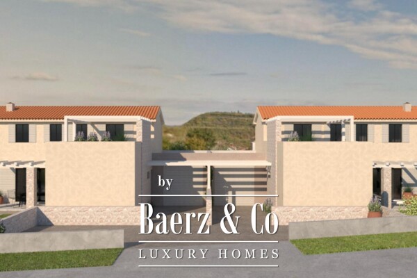 photo 1 Istria, Momjan - house with two residential units