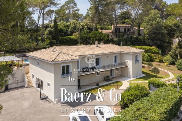 photo 16 Gorgeous villa in a perfection condition located in a gated domaine