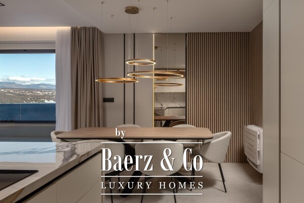 photo 2 Opatija, luxurious four-room apartment with a view of the sea, NKP 138 m2