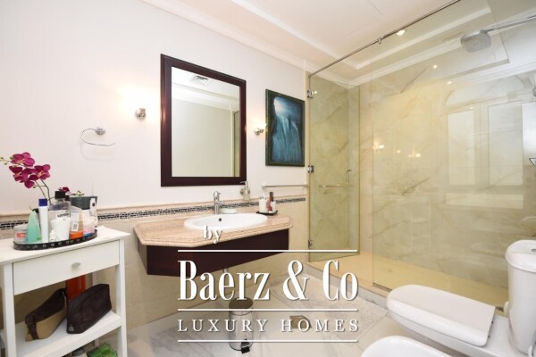 photo 26 Exclusive Canal Cove Villa for Sale in Palm Jumeirah