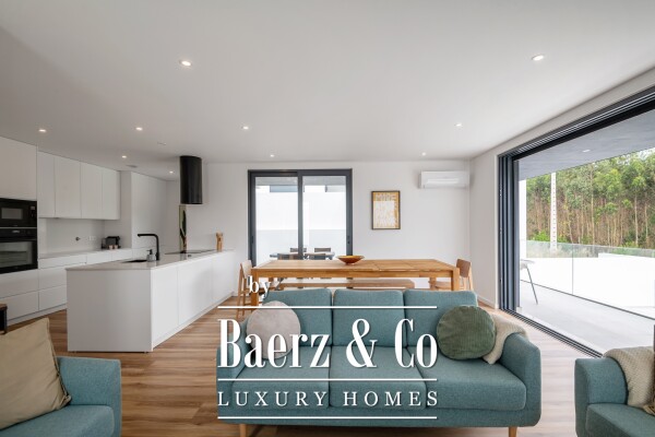 photo 11 Modern villa with pool 5 minutes from Baleal beach