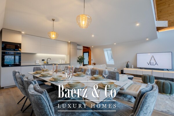 photo 2 Delnice, exclusive villa with a pool, covering an area of 298 m²