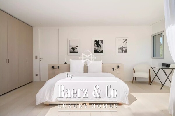 photo 9 New villa within walking distance of the beaches