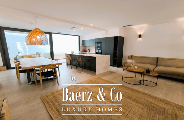 photo 1 A HOUSE NESTLED IN THE HEART OF CIUTADELLA DE MENORCA, A GENUINE LUXURY RETREAT THAT BLENDS STYLE, COMFORT, AND A PRIME LOCATION.