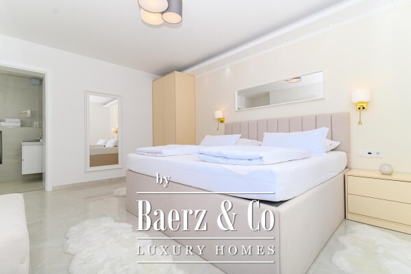 photo 15 Omiš, elegant villa with three apartments and open sea view