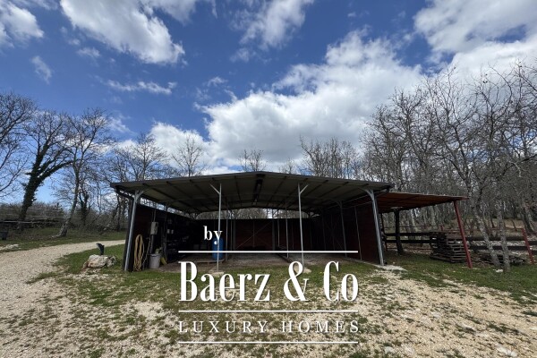 photo 8 Istria, Kringa, Spacious 4-Hectare Estate for Equestrian Tourism with a Holiday Home and Pool