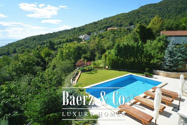 photo 1 Opatija, Matulji, villa with swimming pool and panoramic sea view