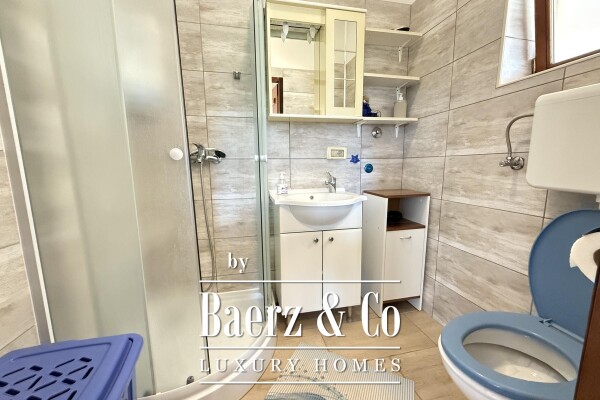 photo 29 Pula, Veli Vrh - spacious house with five residential units,22m2 swimming pool,garage-quiet location