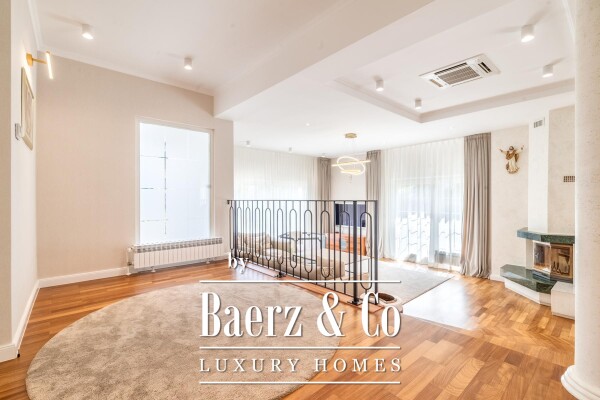 photo 16 Zagreb, Jazbina, an attractive house with a pool of 440 m2