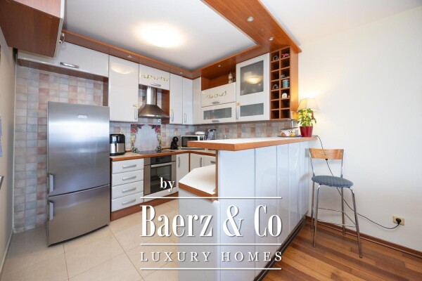 photo 2 Split, Žnjan, three bedroom apartment in an exclusive location