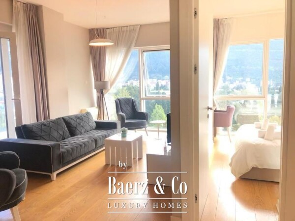photo 4 Luxury Apartment in Budva Center with a Sea View