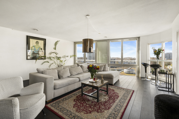 photo 13 Van Leijenberghlaan 2 T