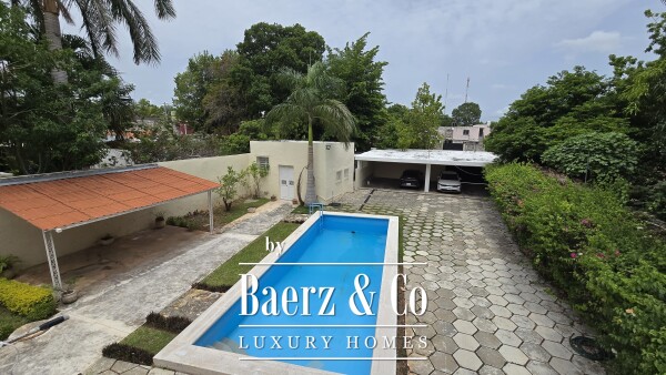 photo 22 Street 60 #375 x 43 y 41 centro 375