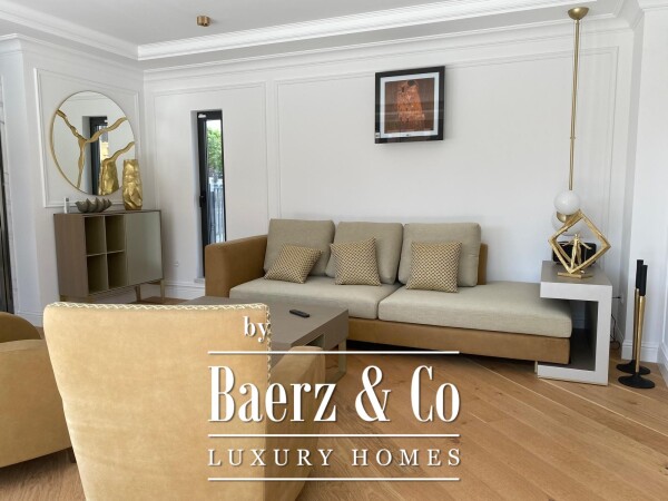 photo 3 Robust corner plot chalet in Tenerife south