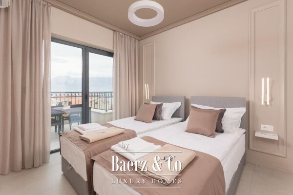 photo 18 Apartment in Kotor with a Pool and a Panoramic Sea View