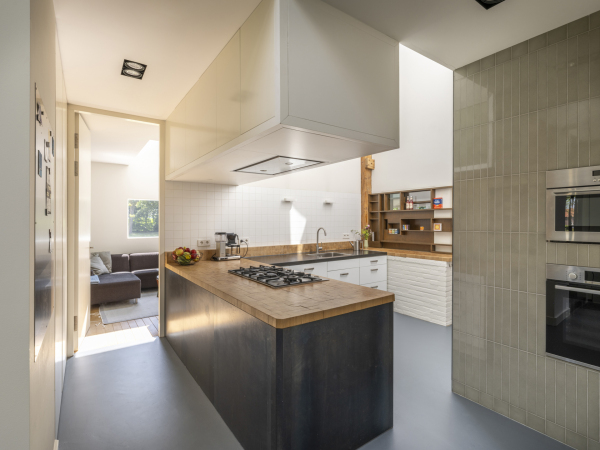 photo 7 Tiendweg 2 A