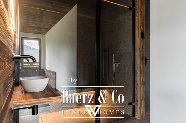 photo 12 Demi-Quartier, France