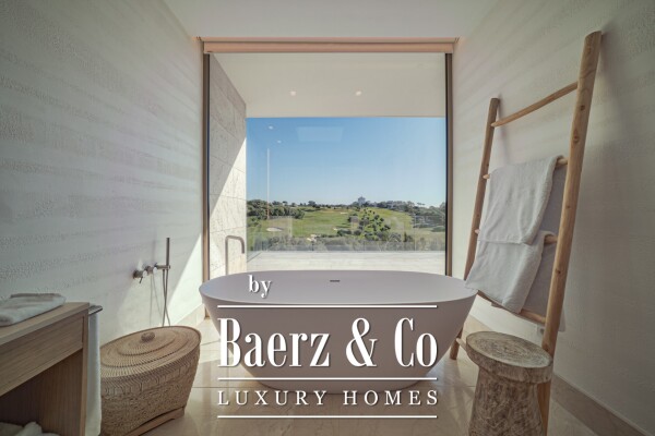 photo 14 Beautiful luxury home in Sotogrande, La Reserva - Zona L